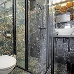 In Centre With Jacuzzi Bath Διαμέρισμα Κάουνας